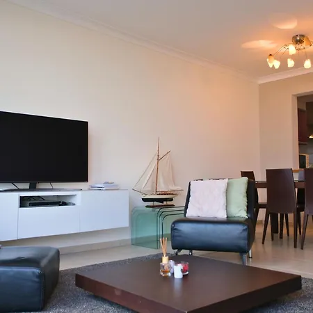 Le Channel - Moderne Vue & Deux A *